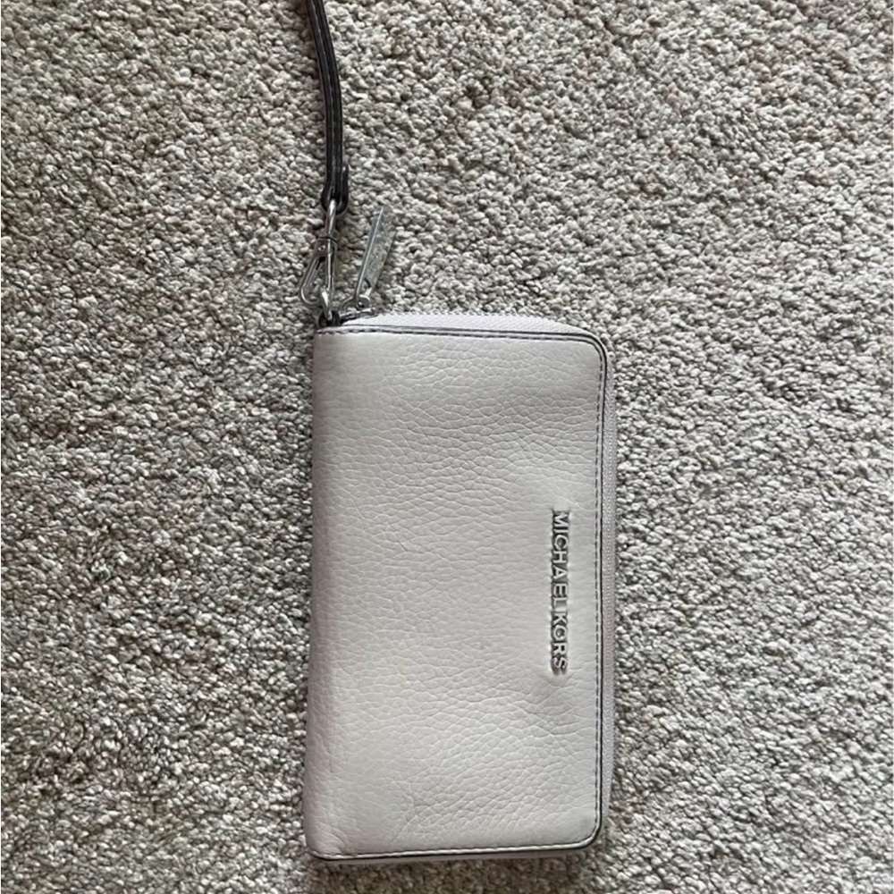 Michael Kors Wrist Wallet